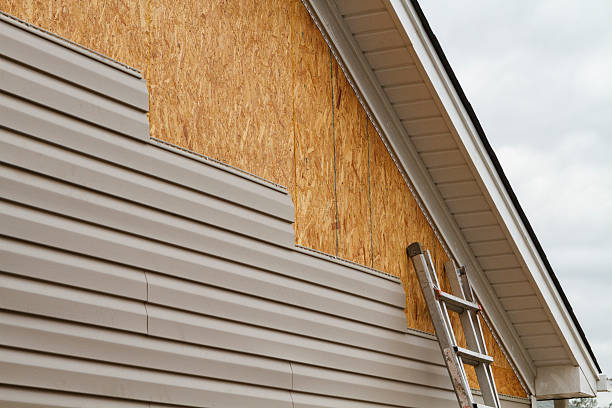 24/7 Emergency Vinyl Siding experts in Trenton, OH
